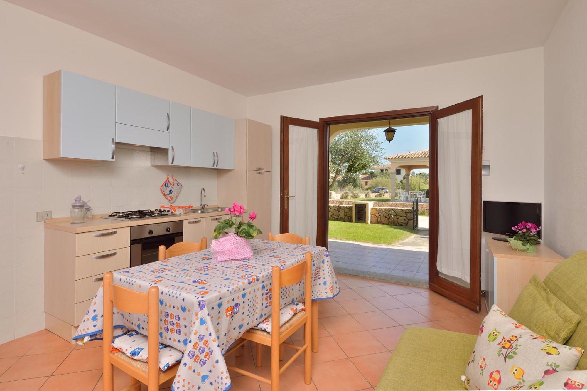 Residence Le Canne San Teodoro  Exterior photo