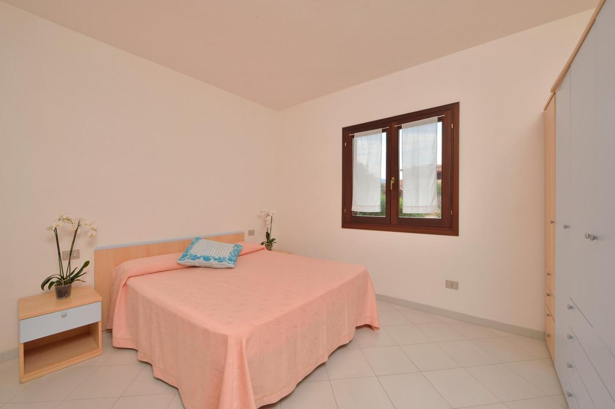 Residence Le Canne San Teodoro  Exterior photo
