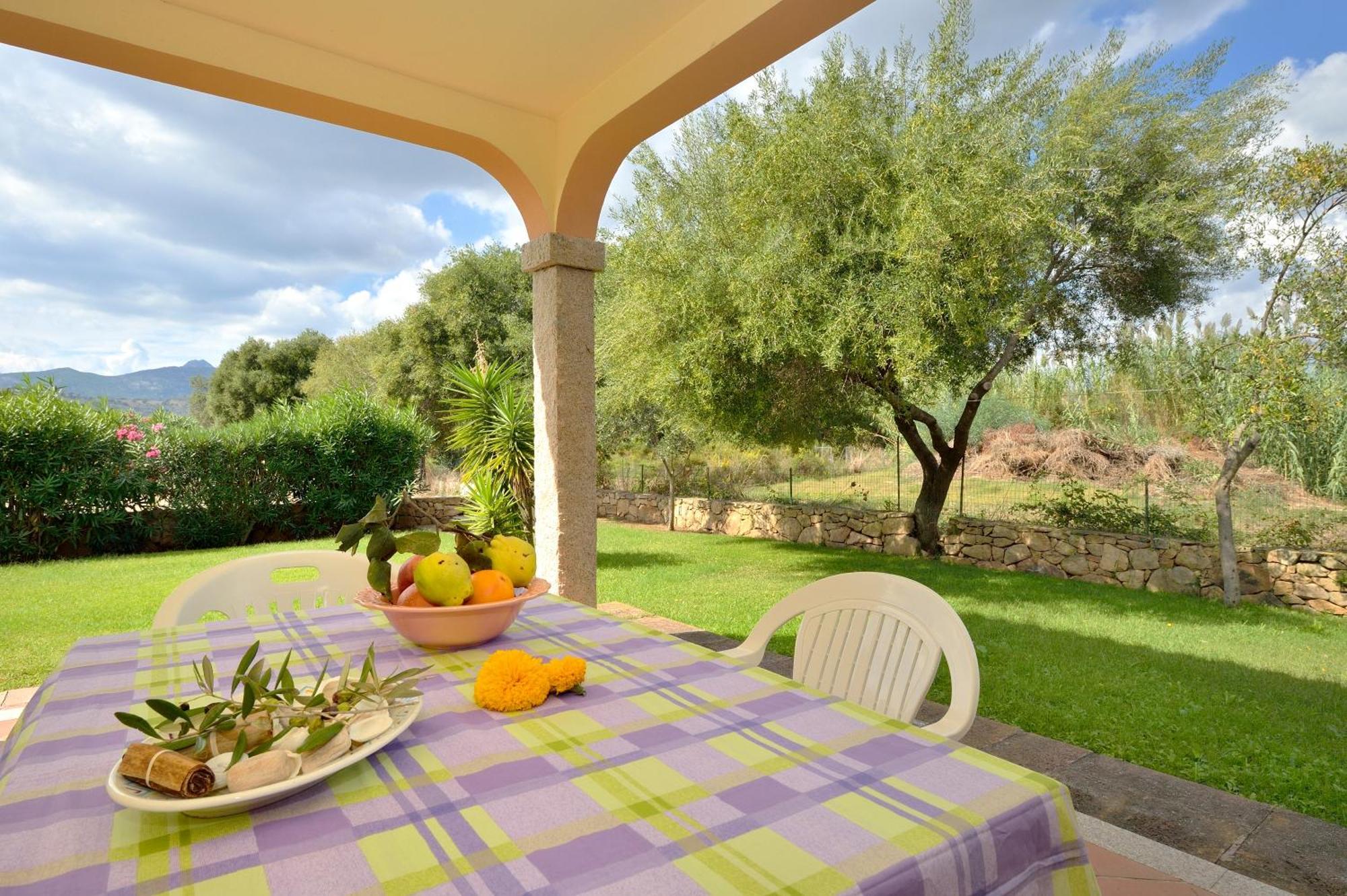 Residence Le Canne San Teodoro  Exterior photo