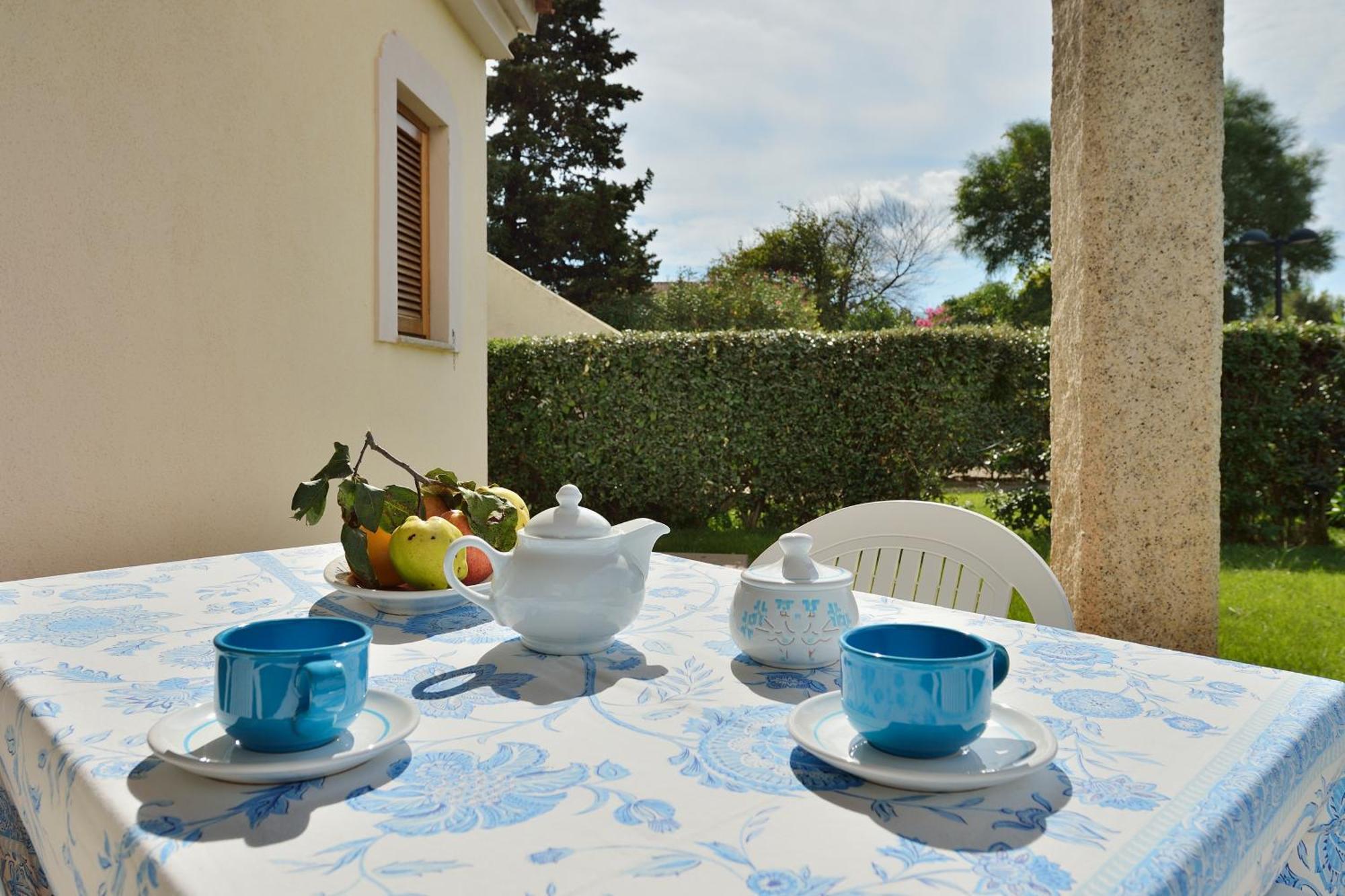 Residence Le Canne San Teodoro  Exterior photo