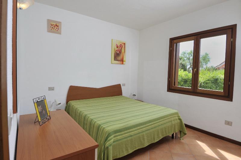 Residence Le Canne San Teodoro  Exterior photo